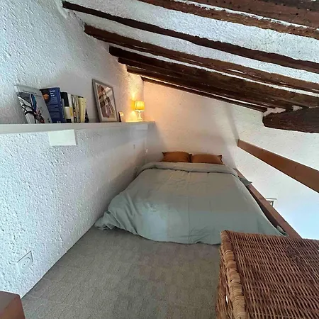 Beautiful In The Middle Of Town Apartmán *